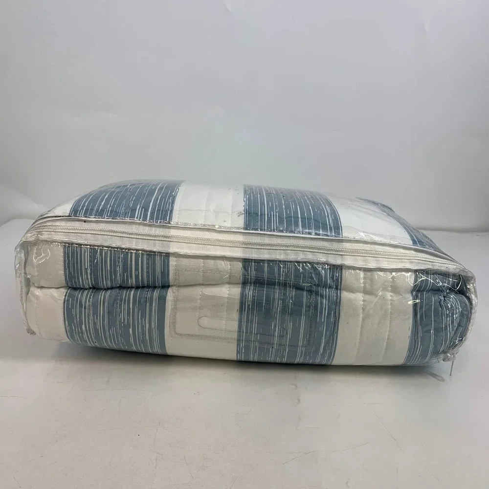Truly Soft Aiden Full Queen Size Quilt Set Blue Stripe 2‎ Standard Shams Bedding